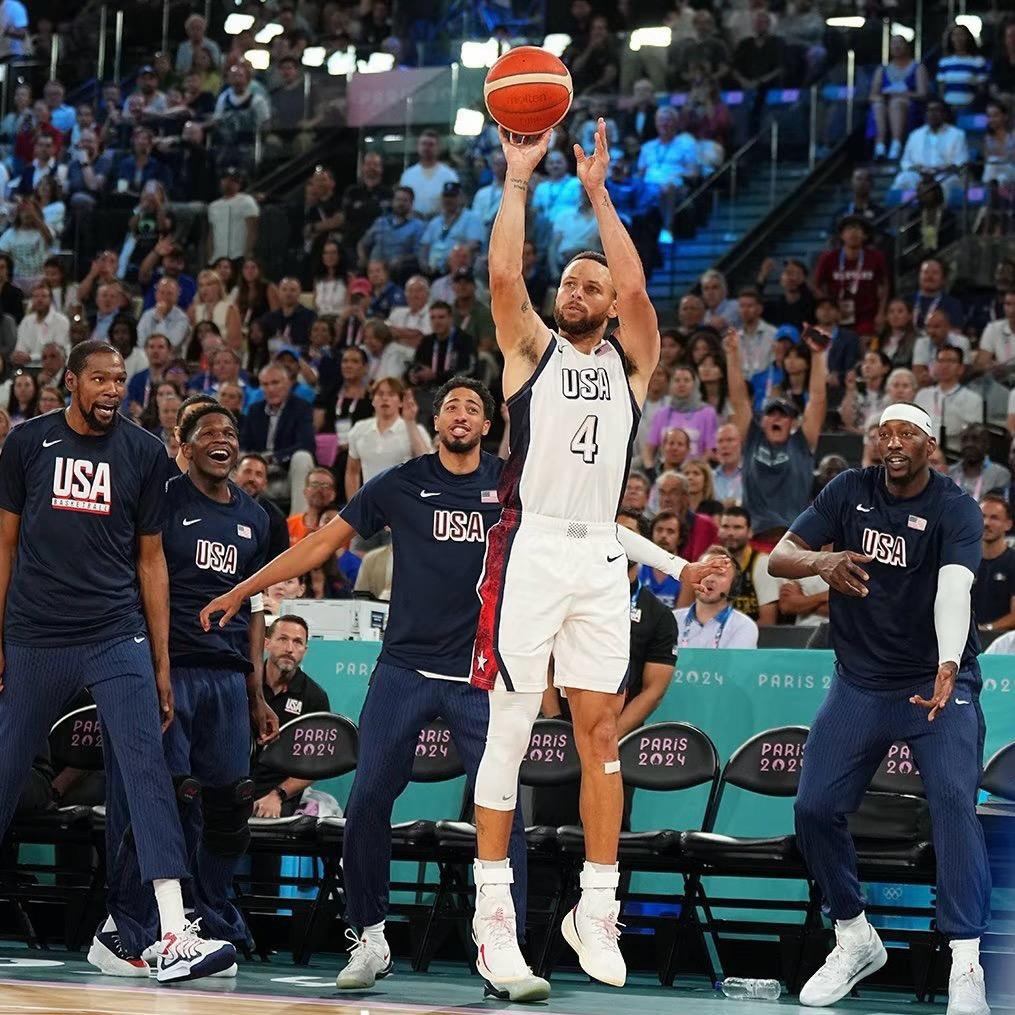 不会三分的30号🏀