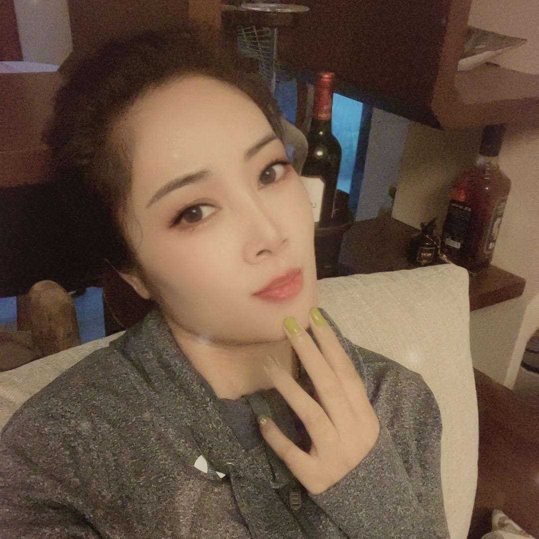 A🙈🙈谁读我心..私信不回