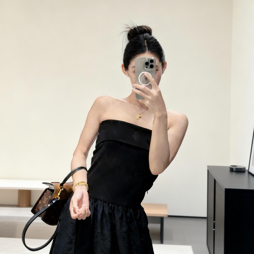 戴戴♌︎