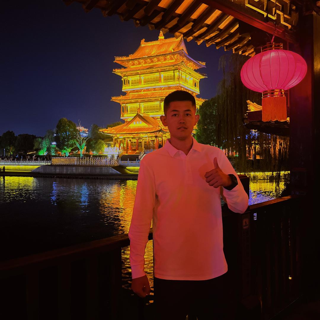 李嘉兴
