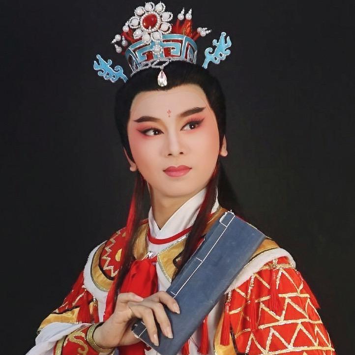 杨雯淇、谢小美