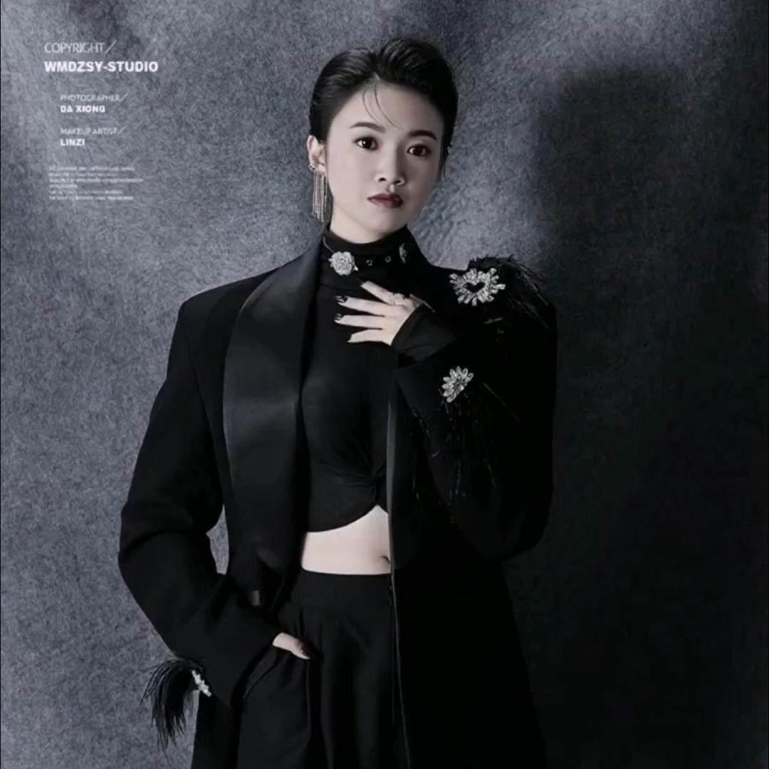 会做美甲的小高姐「下午不定时播客甲」