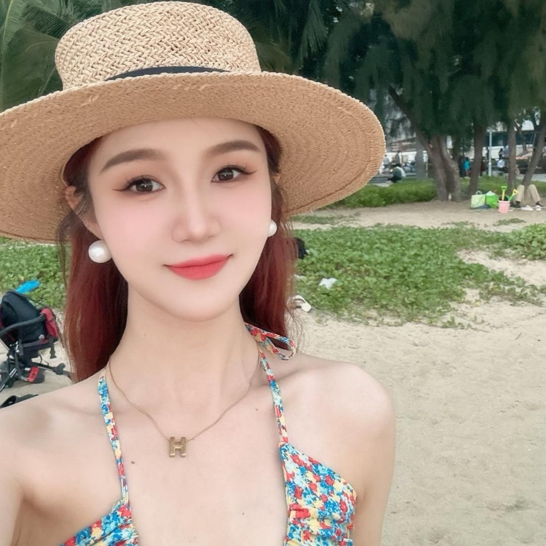 复印店老板娘~👸🏻