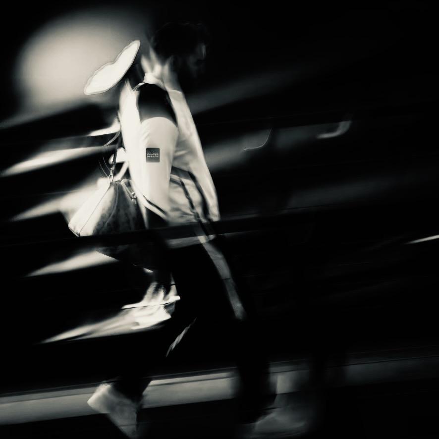 ㅤㅤ  ㅤ一个忧郁的人5