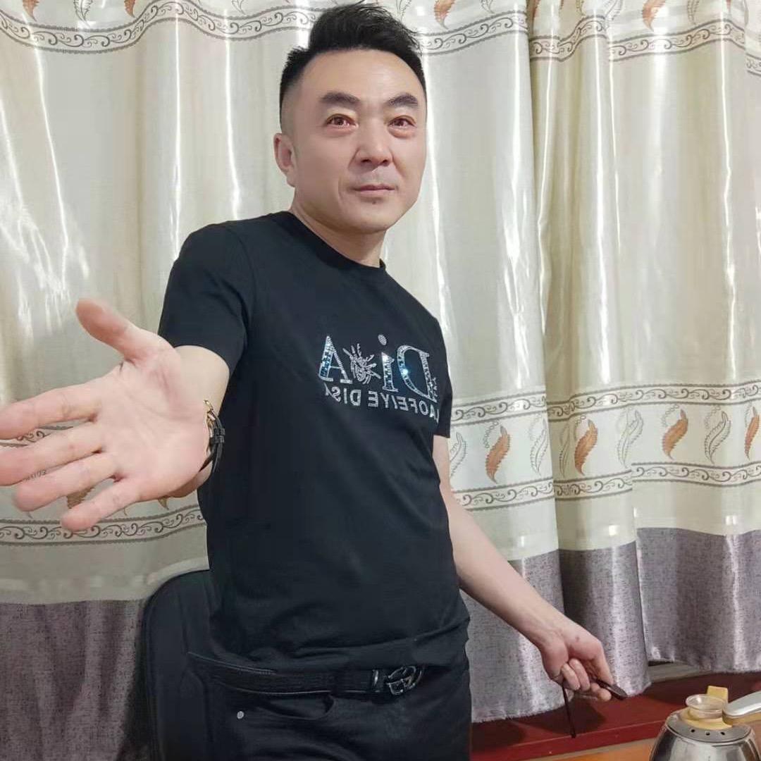 一鸣哥