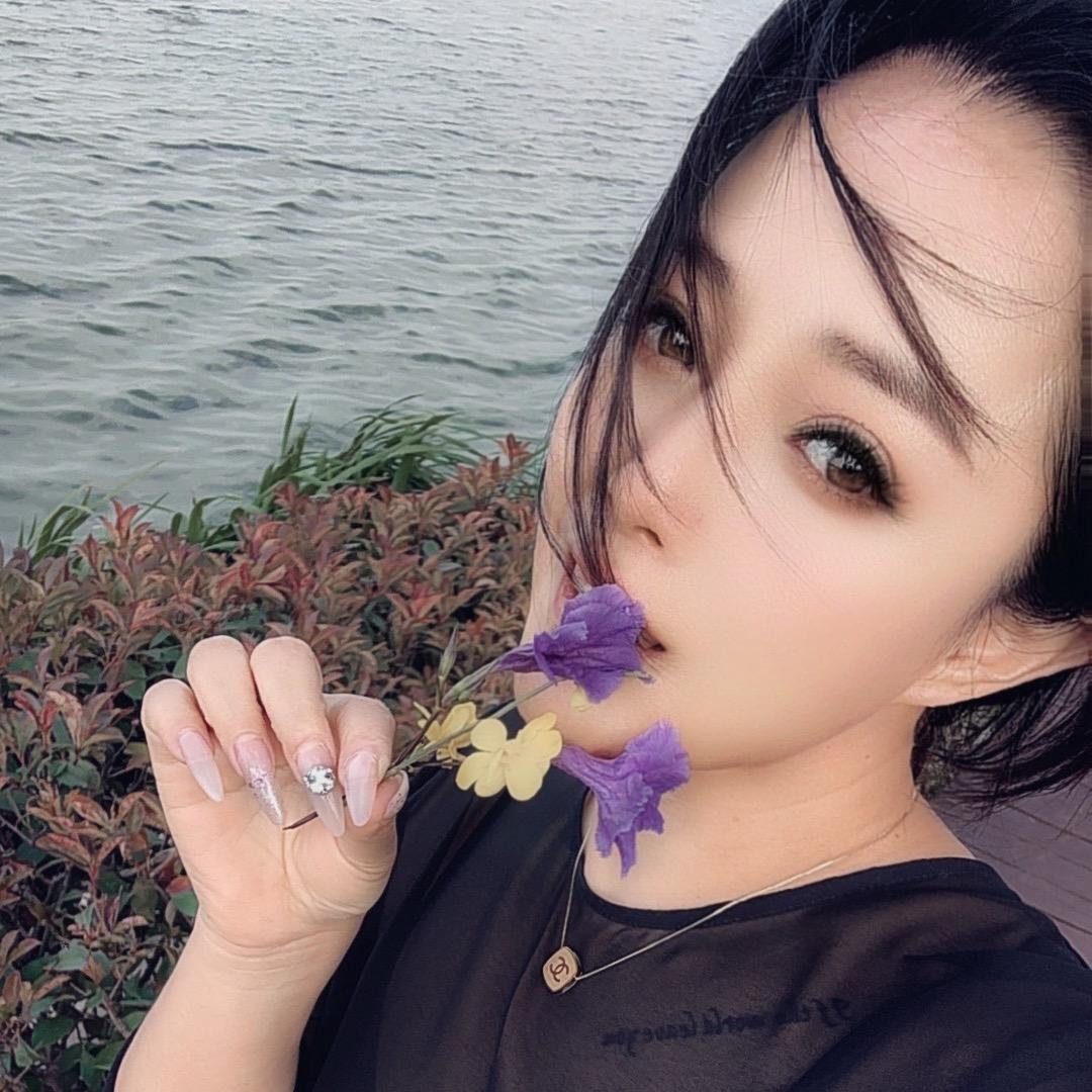 欢姐💋💋