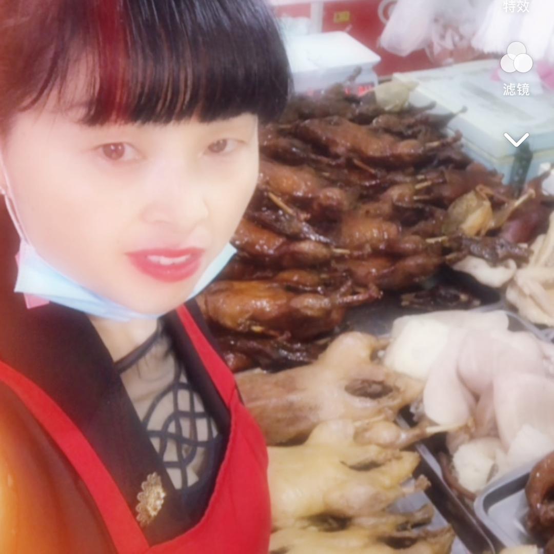 乐山市市中区何碧英食品店