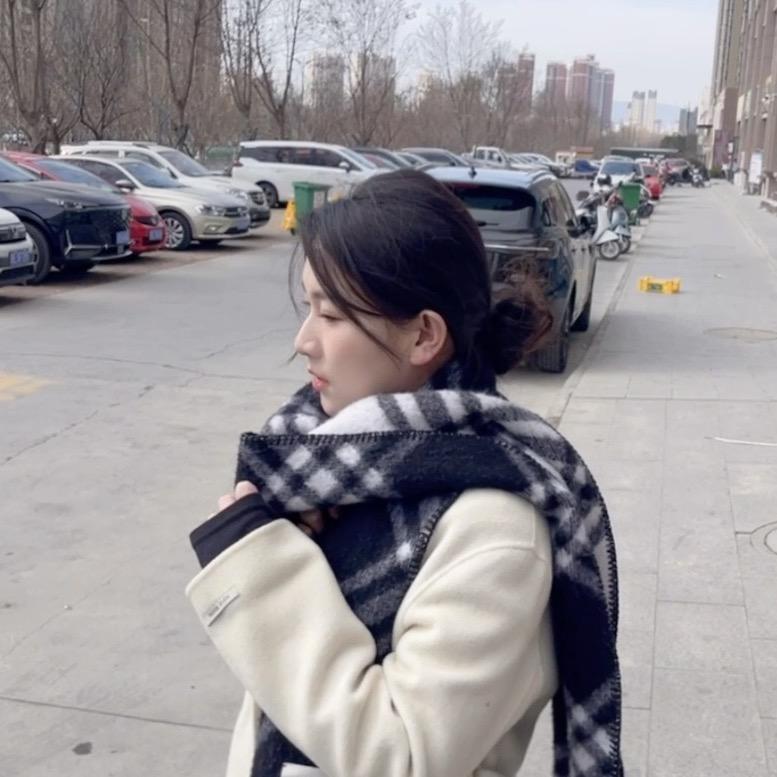 秦二牛🚶‍♀️