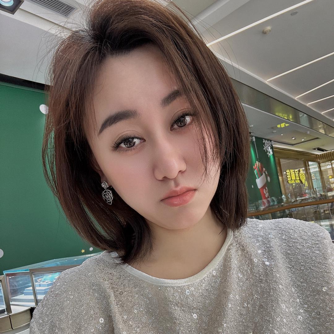 瑶瑶 YY