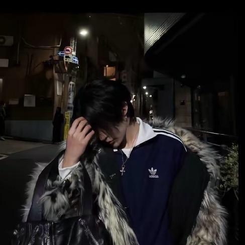 @小劉