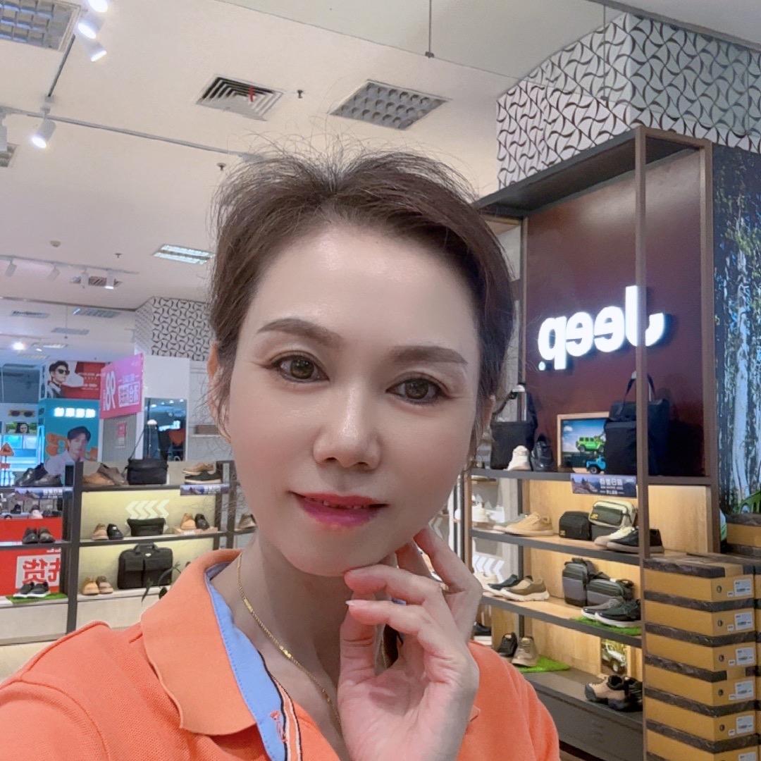 超姐长沙Jeep休闲鞋