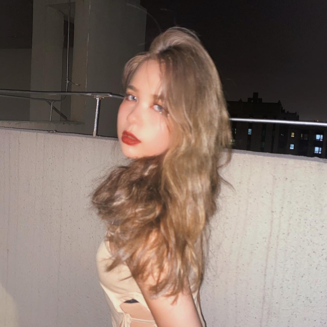 11^_^