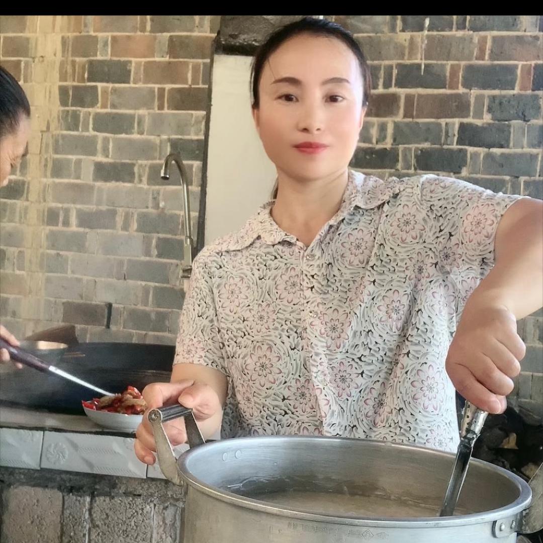 农村刘三妹