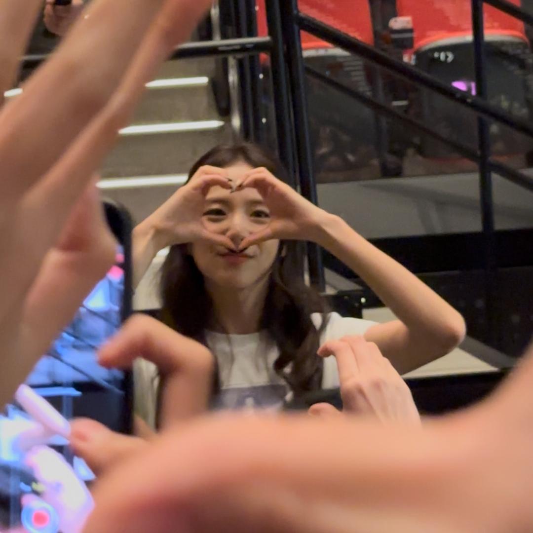 Sooyaaa_🍿（Jisoo比心版）