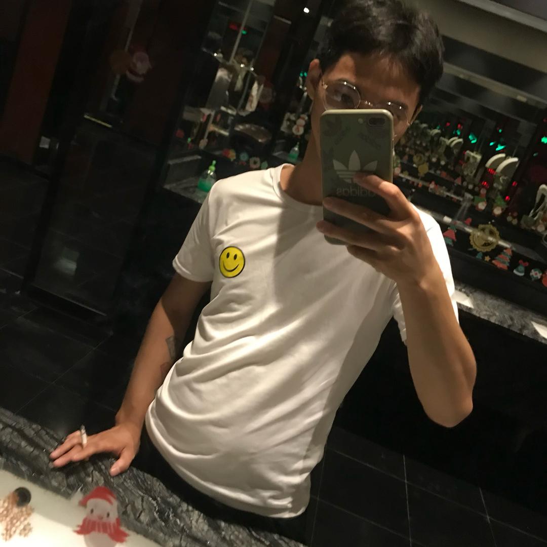 要一直快乐O