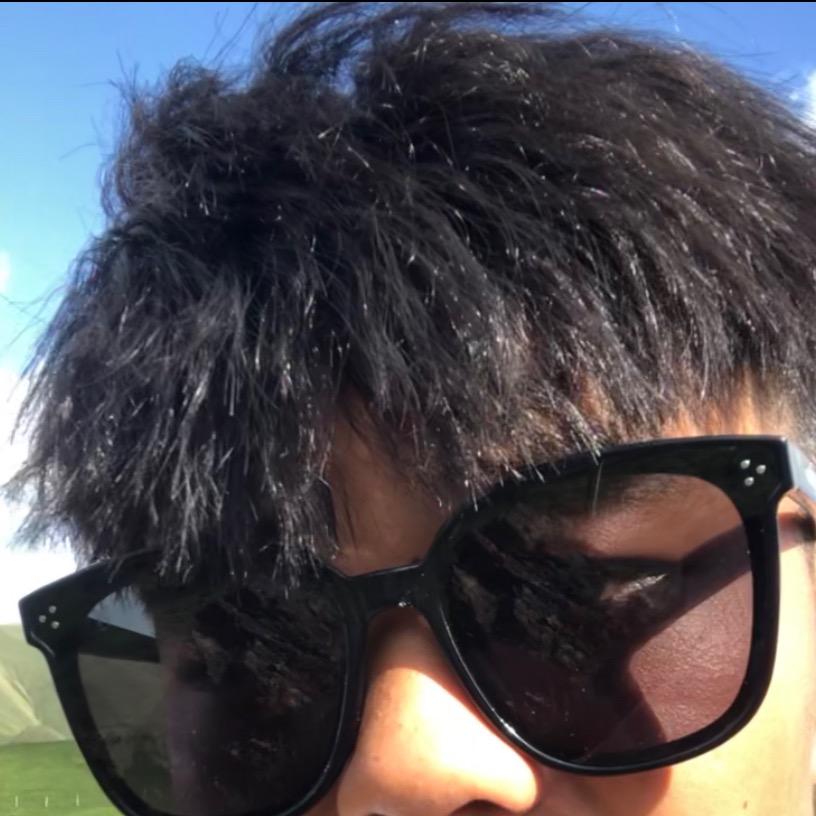 爱笑的浩