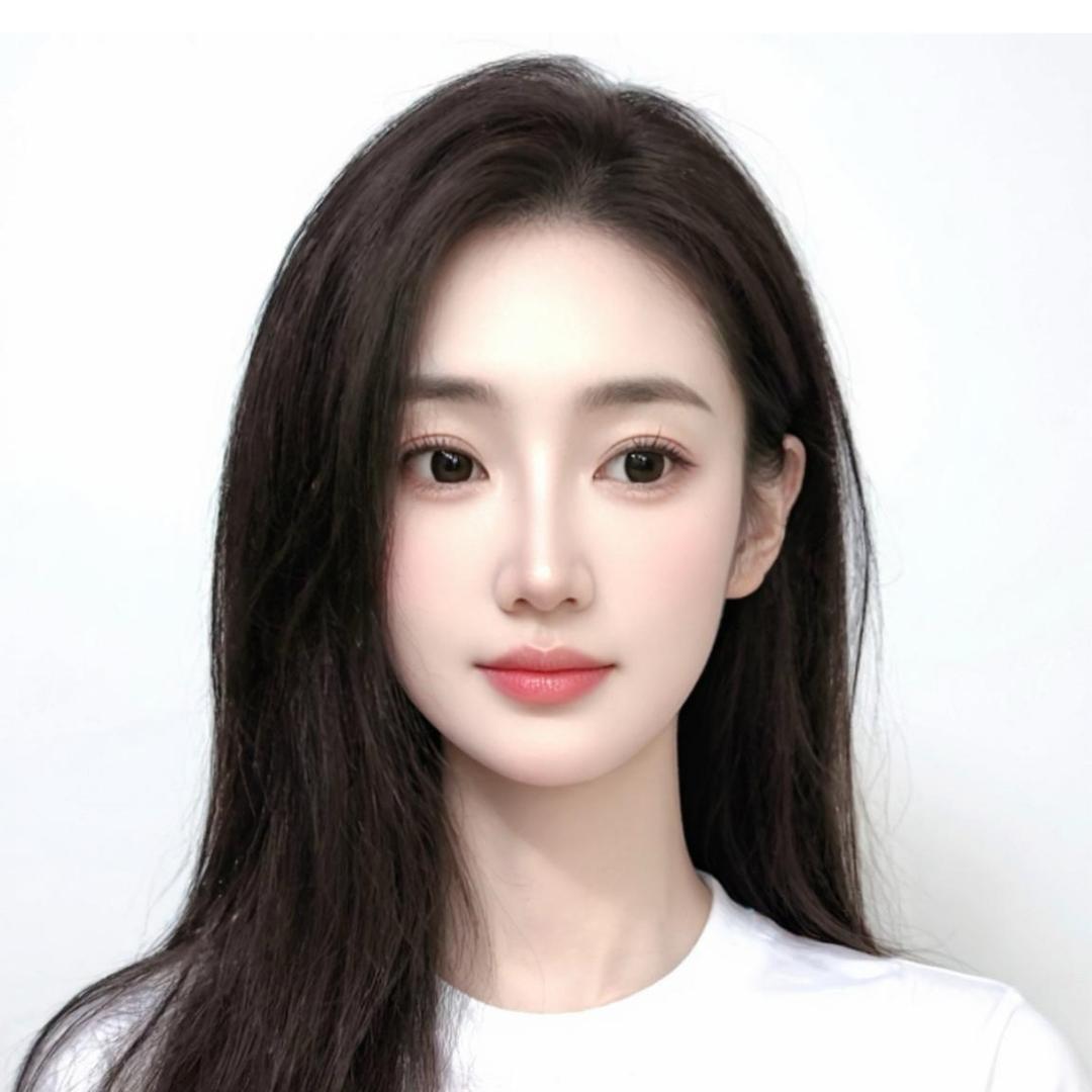 瑛子 尚菡轻奢美学
