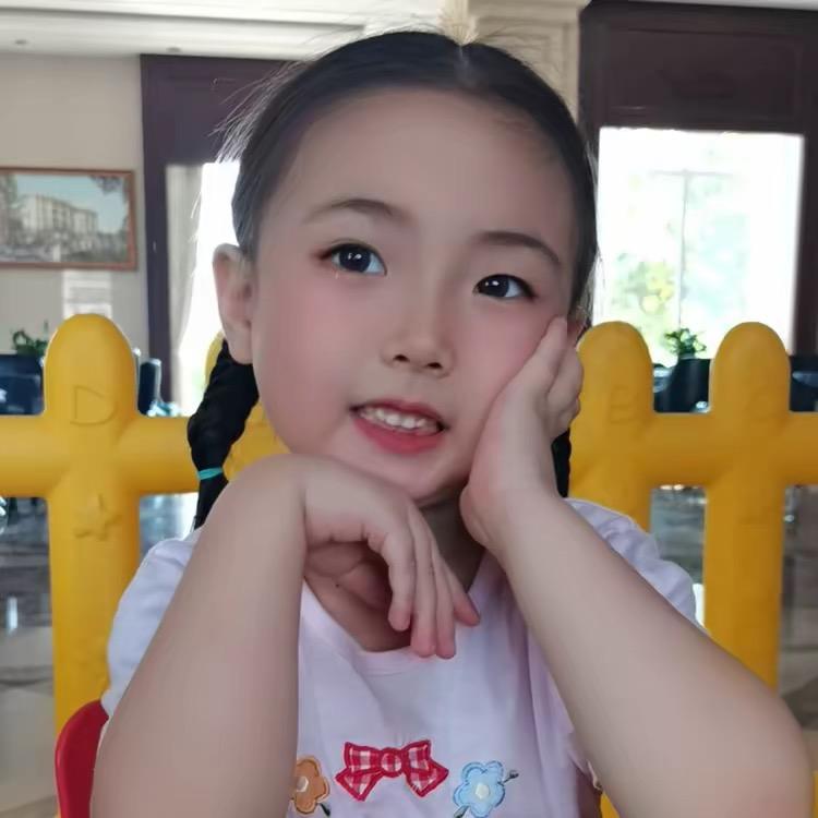 爱笑的金宝