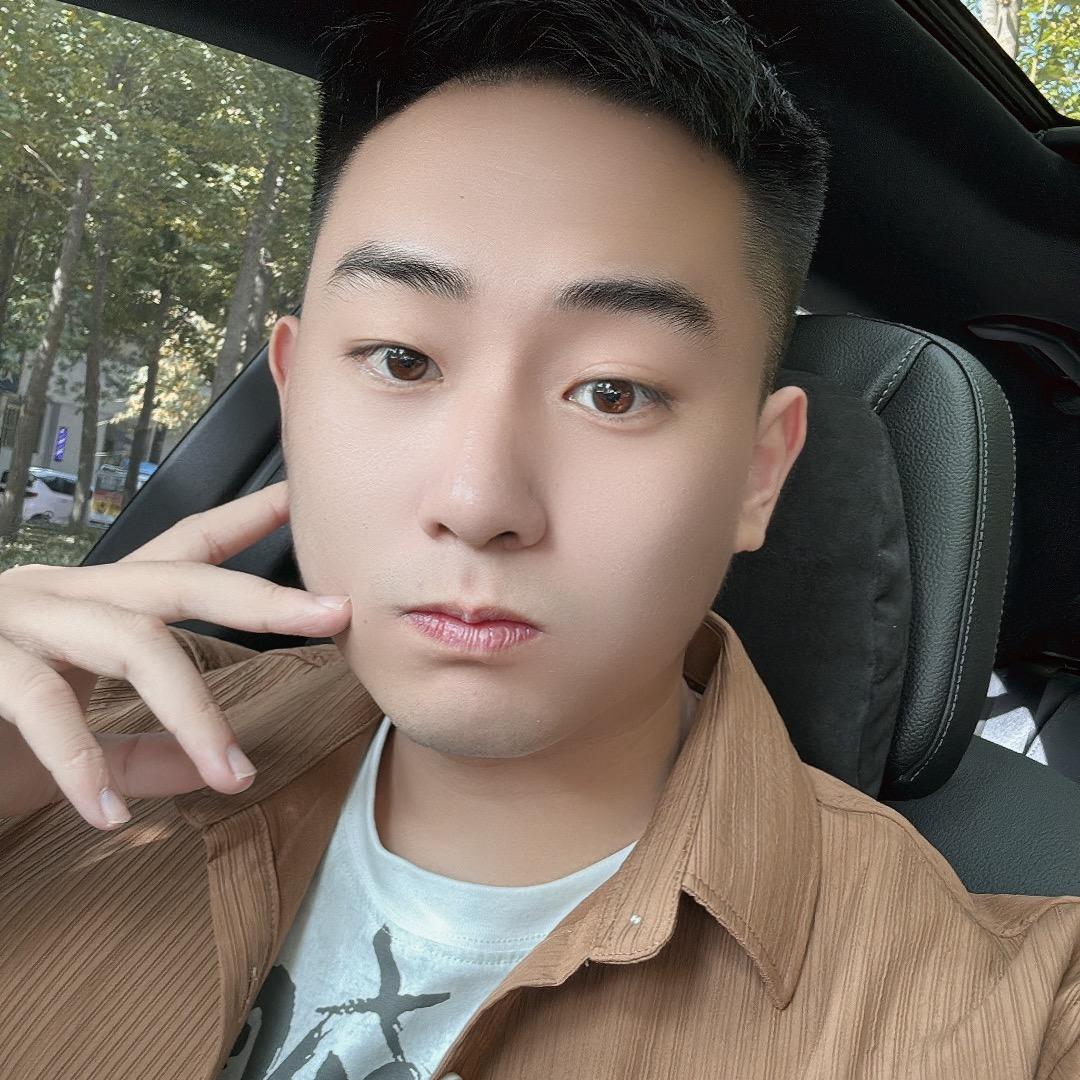 橄榄绿（绿绿绿传媒）