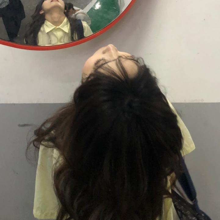 欣欣欣欣