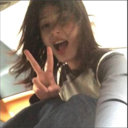 累点笑点都很低.