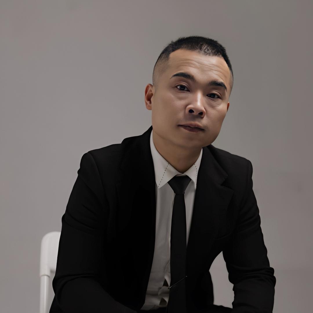 设计师李工