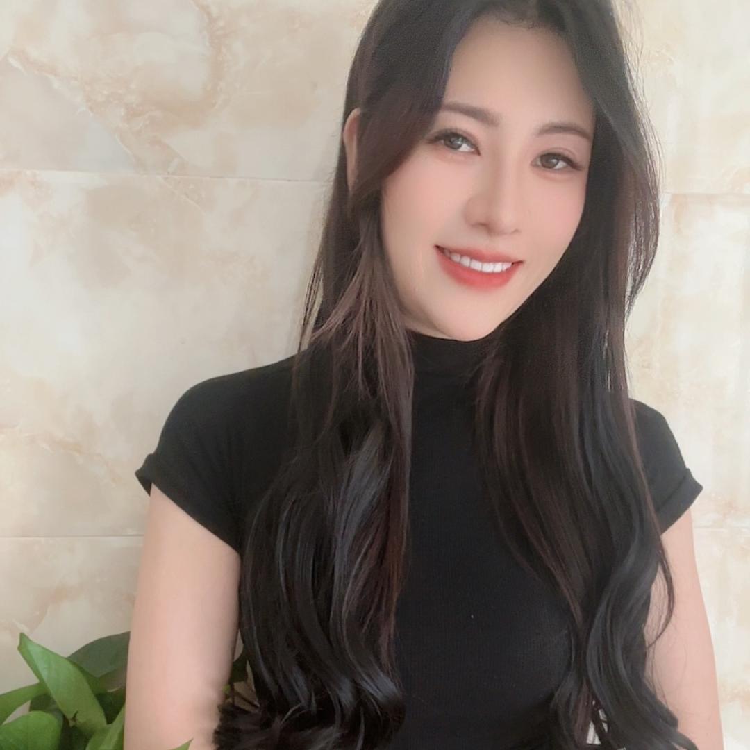 小霞