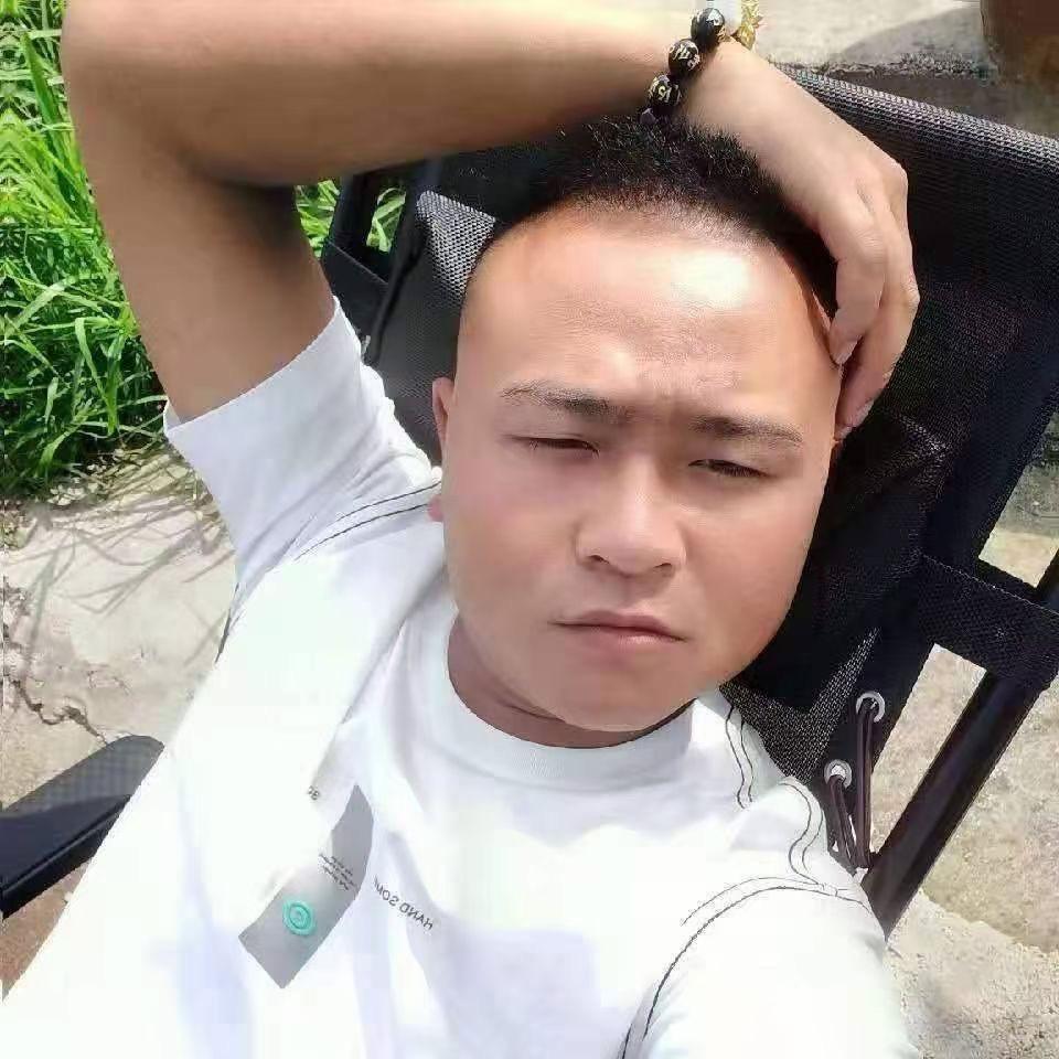 镇宁县鹏跃康二手车销售
