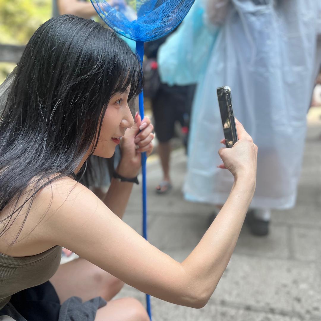 十月不是憨憨