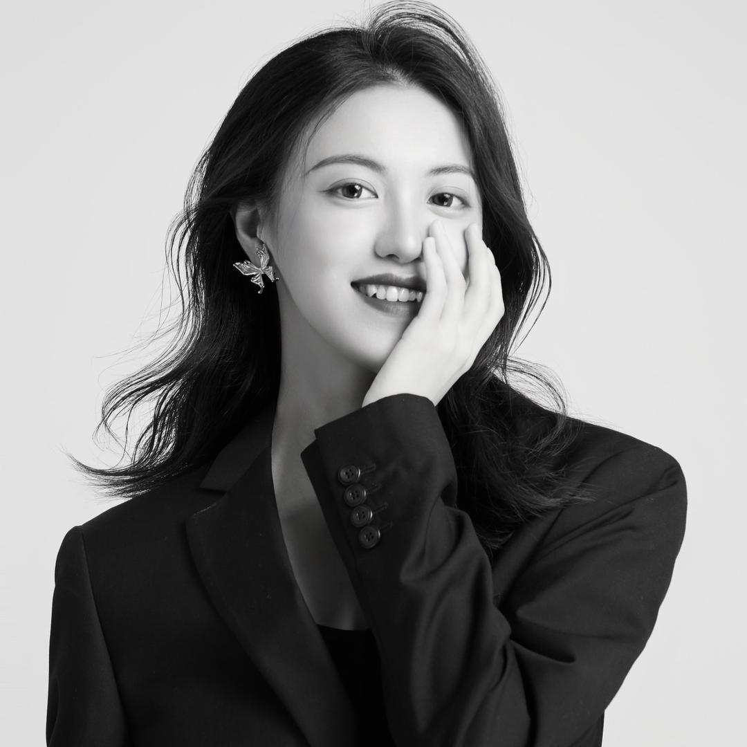 上海圆梦舞蹈 田老师