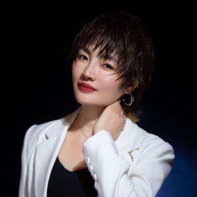 阿艺，石狮专注减龄发型