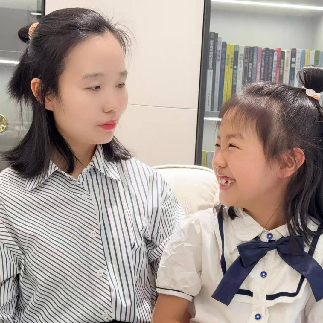 小汐妈妈是老师