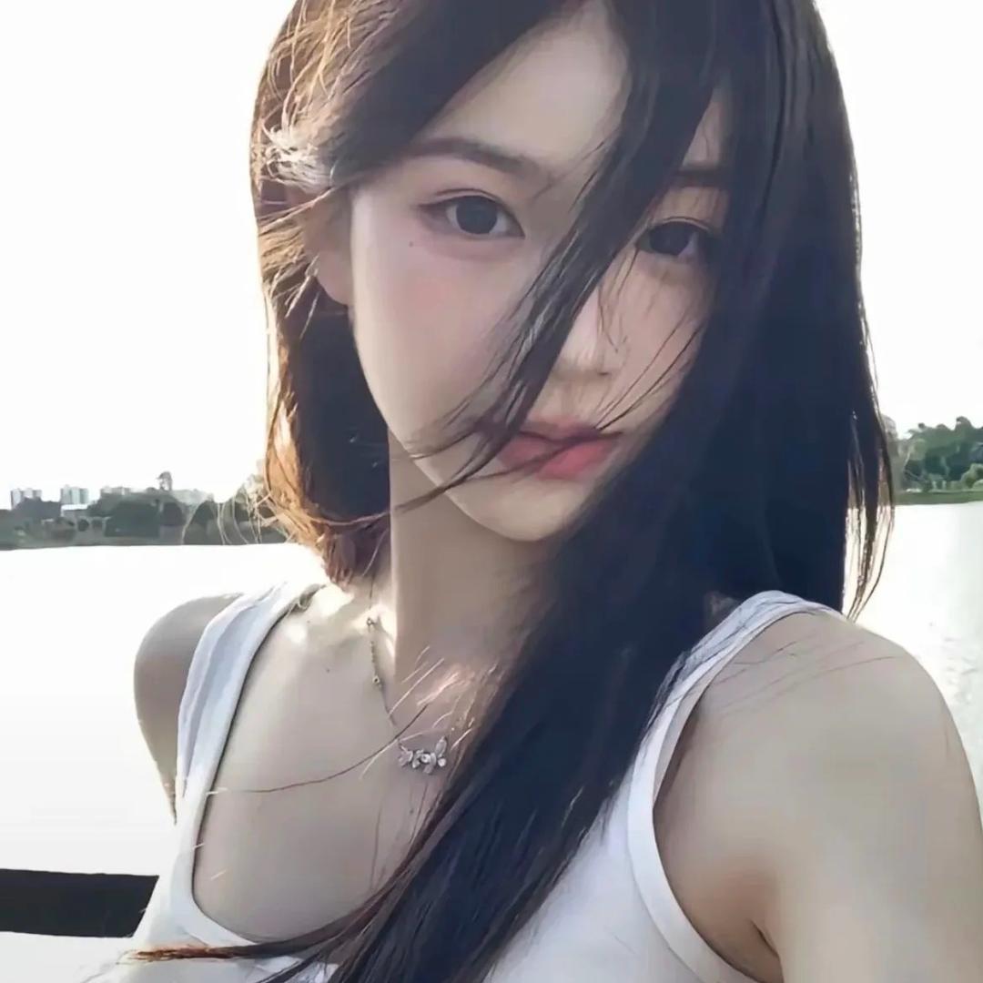 犯困小胡💤（见过王俊凯版）