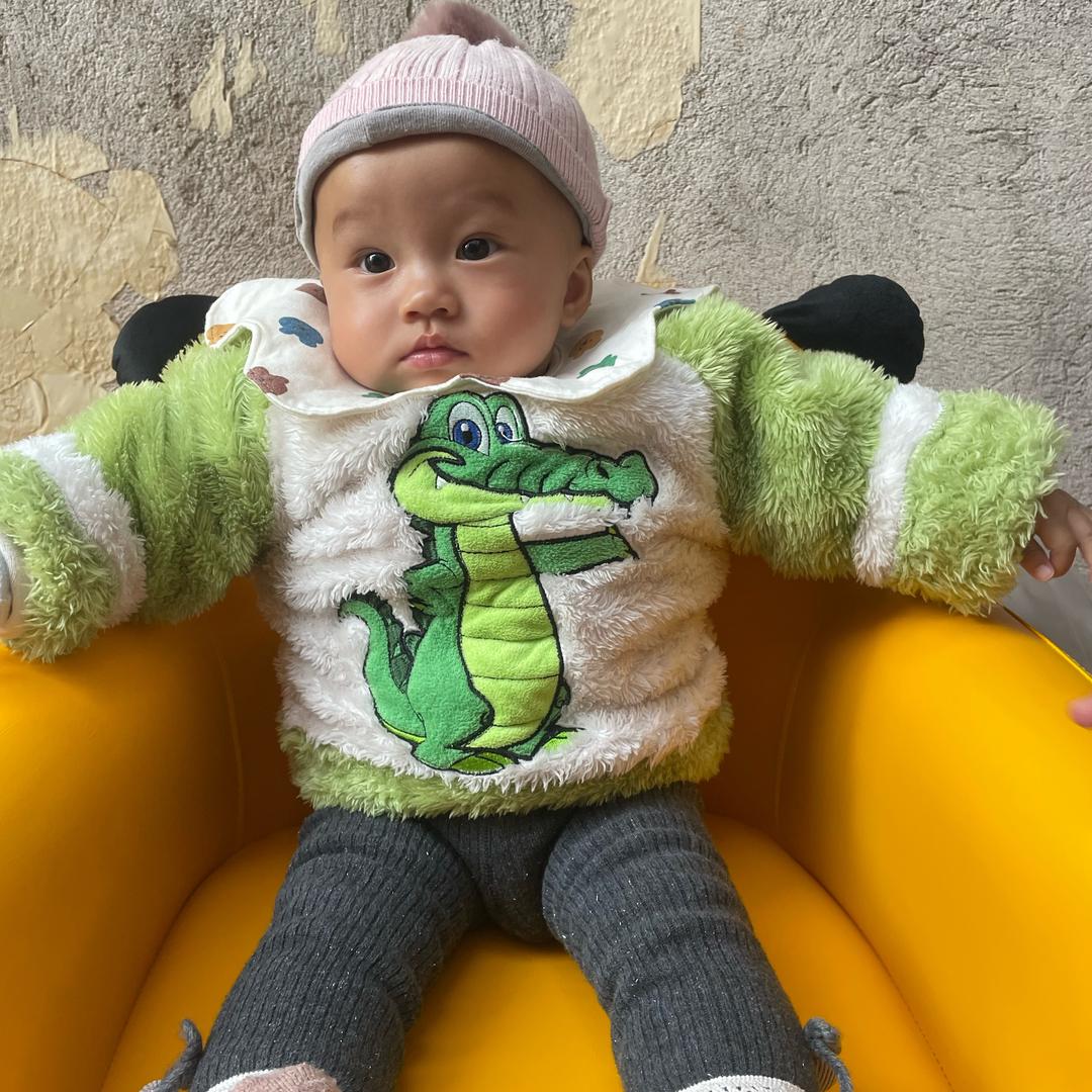 只教体育的陈老师