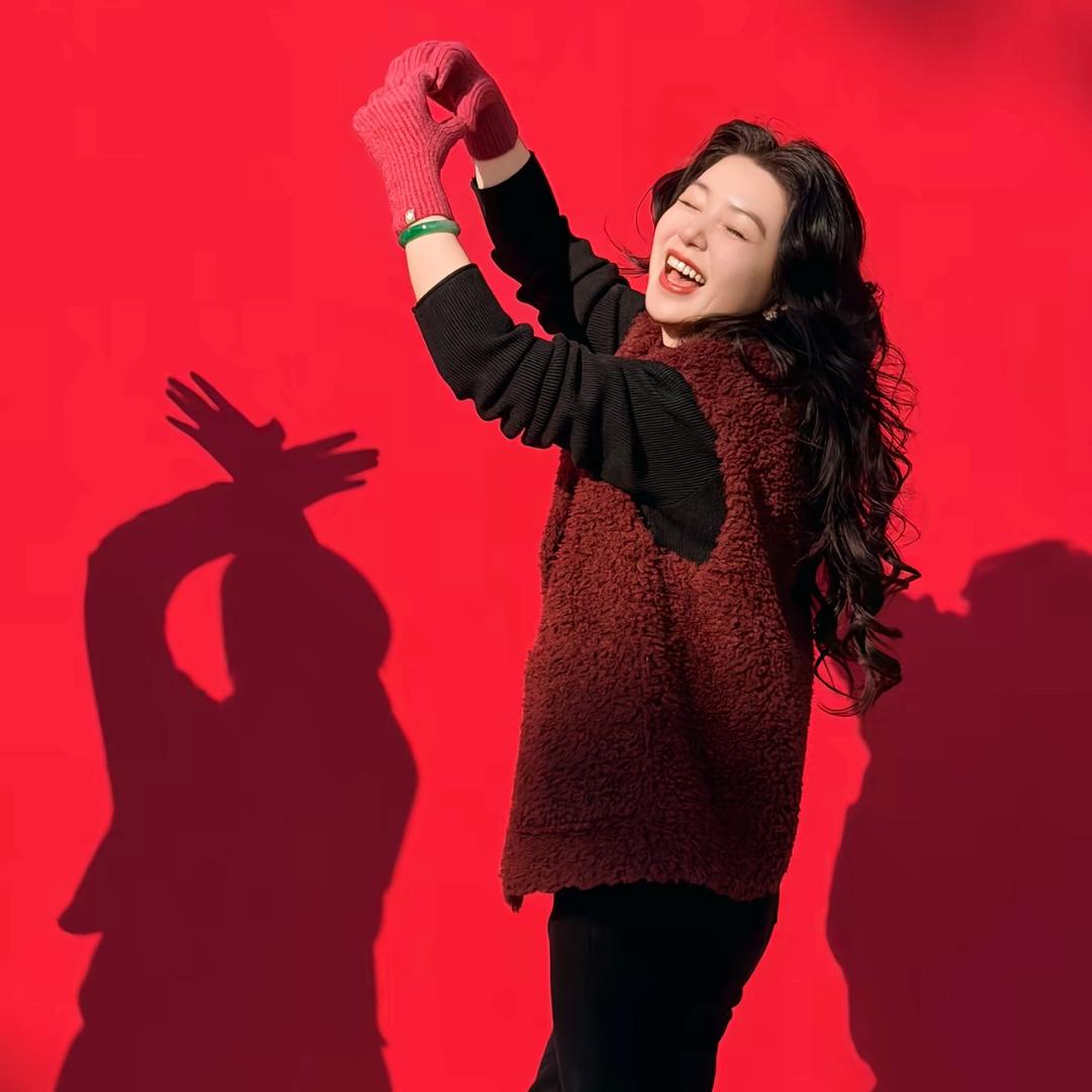 尤加莉(穿搭分享)