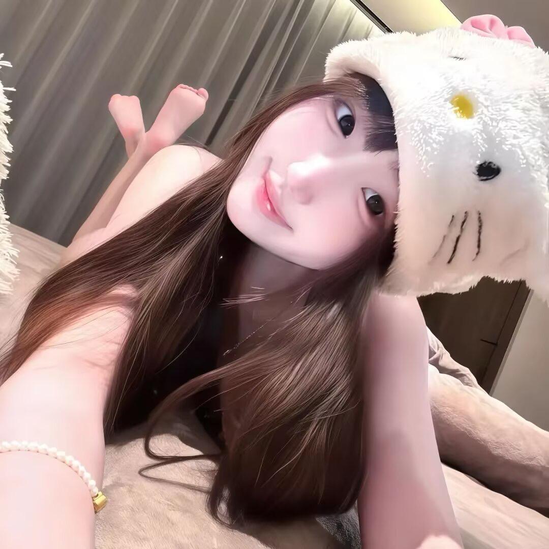 ≽^•༚• ྀི≼