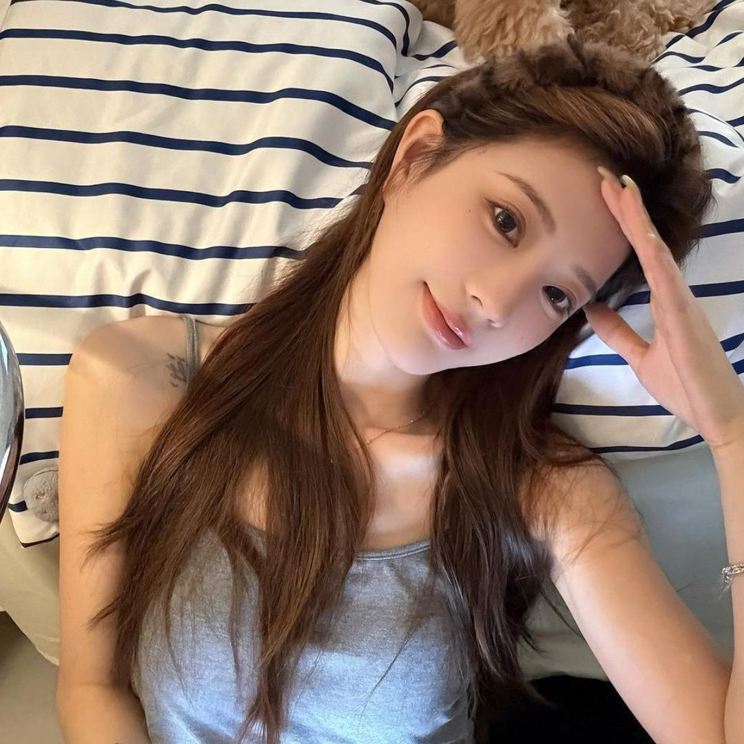 吃饭的时候不饿～