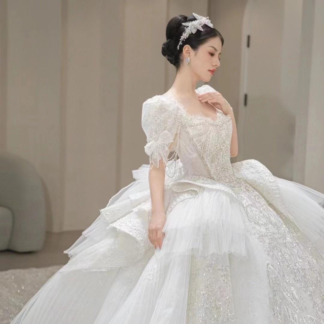 黔西市施华洛婚纱摄影馆
