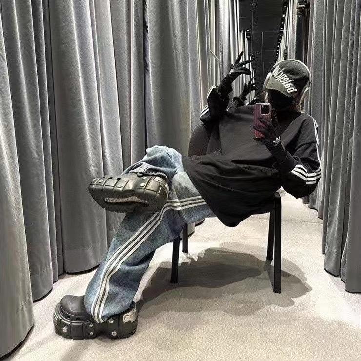 谈情还不如逗狗