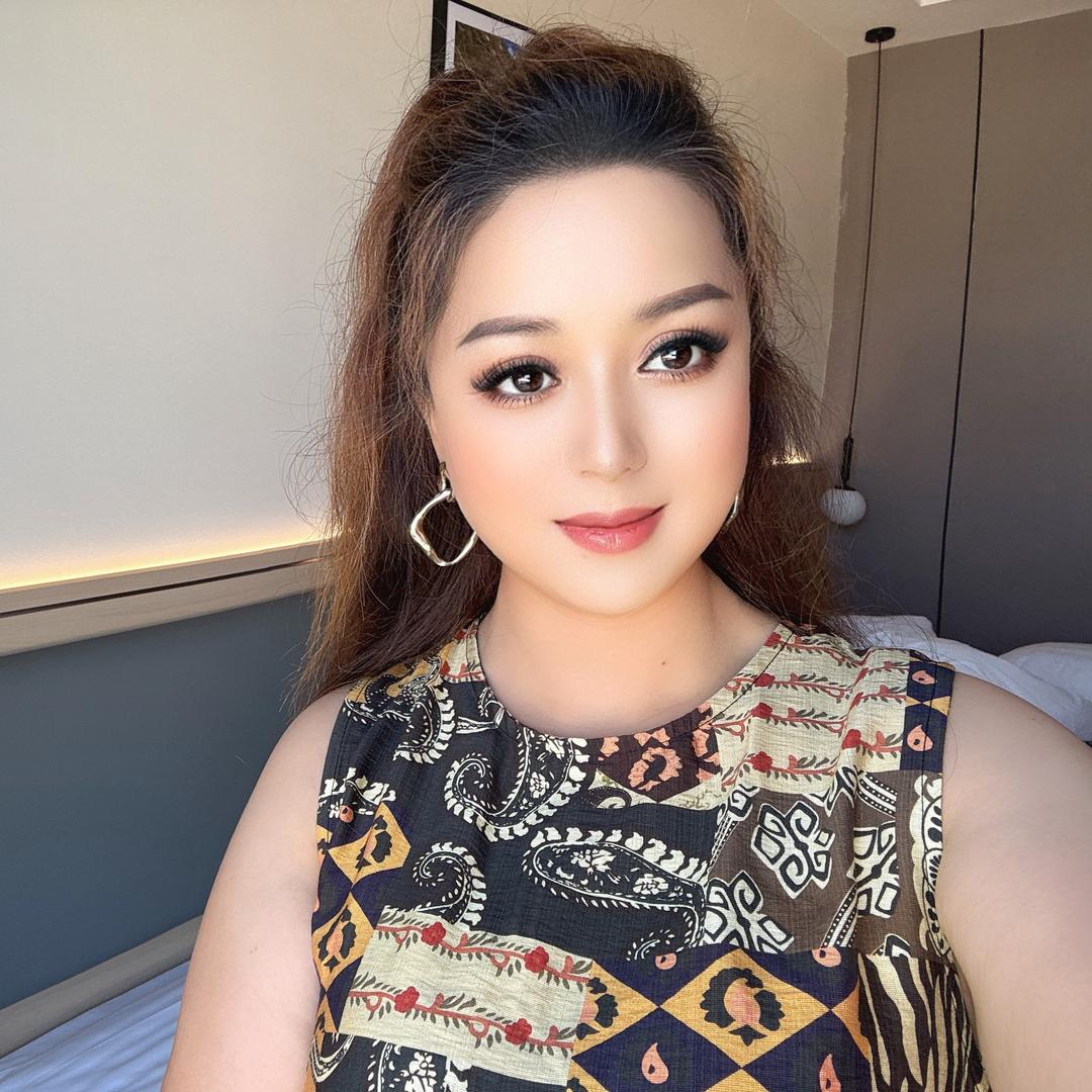 💋糖耳朵👄
