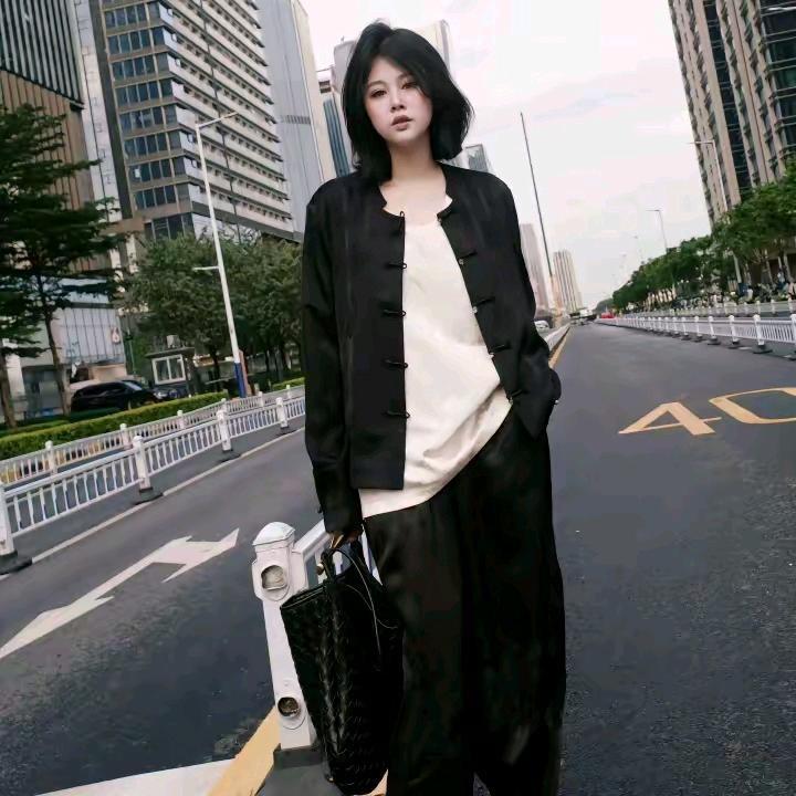 沈球球日常穿搭分享