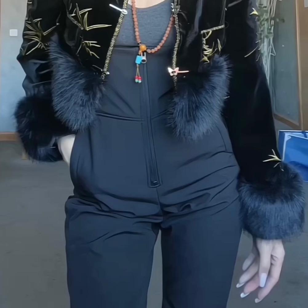 克克尼🦋（滑雪裤直播版）