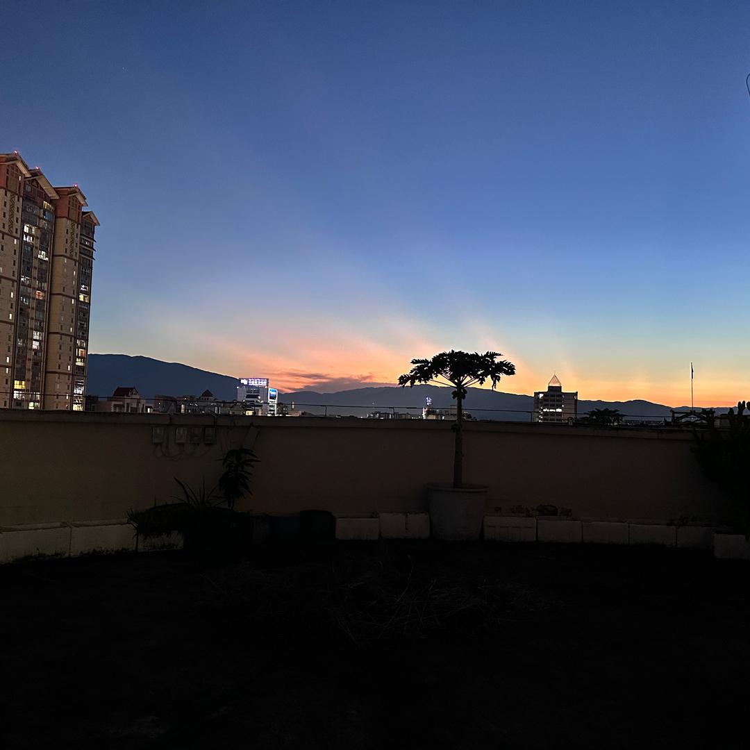 日暮千里营销号