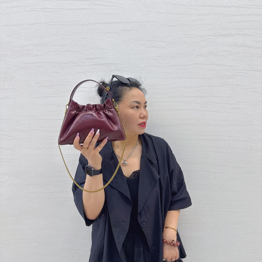 摩登红潮流女包全品类供应链