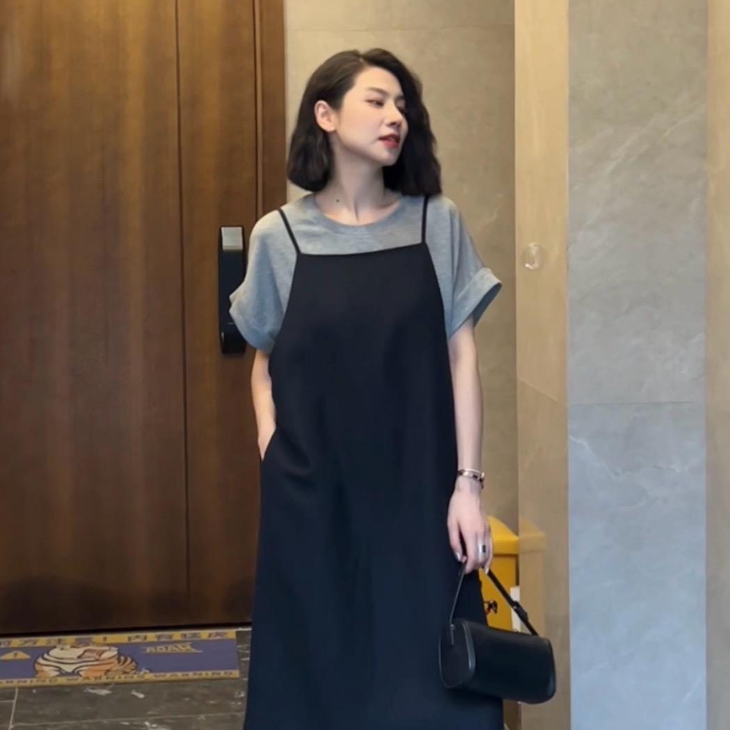 月月不吃鱼穿搭工作室
