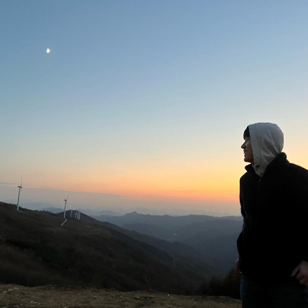 ༺白聋猫眼屎多༻