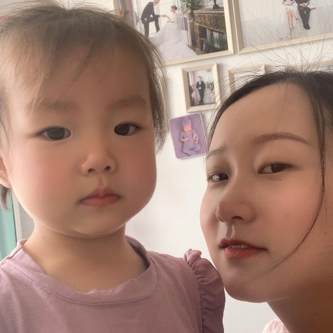 💐家有俩女宝❤️