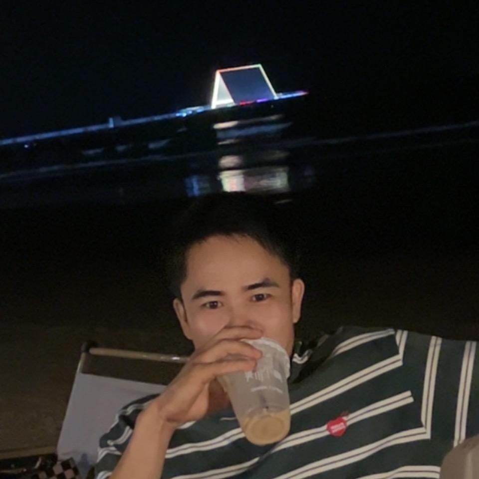 顺德家具李文辉