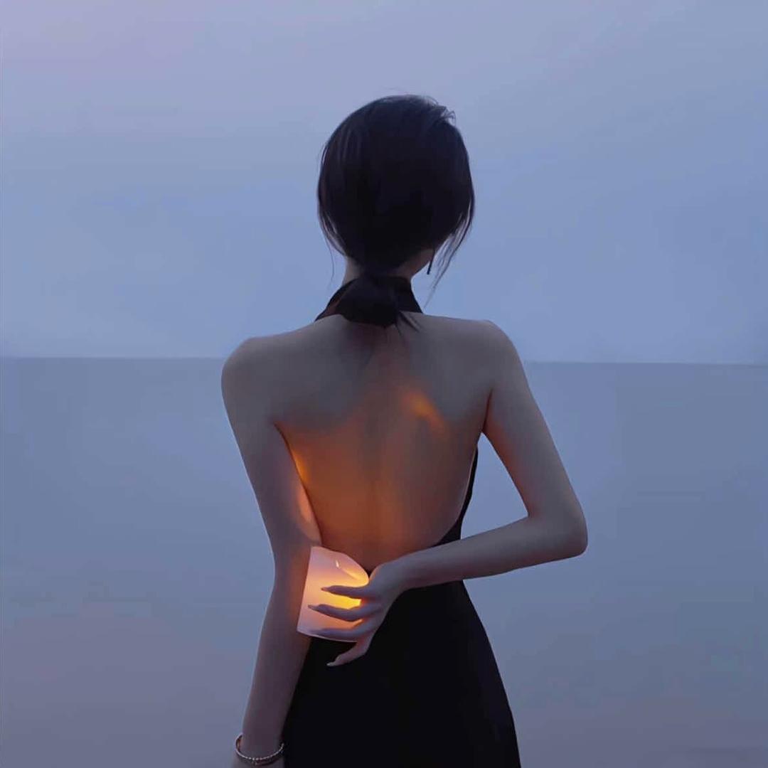 冷小媛.