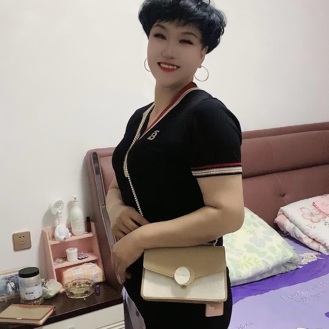 二嫂 《晚上7点半直播》